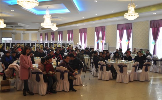 麦克威迎新年文艺演出