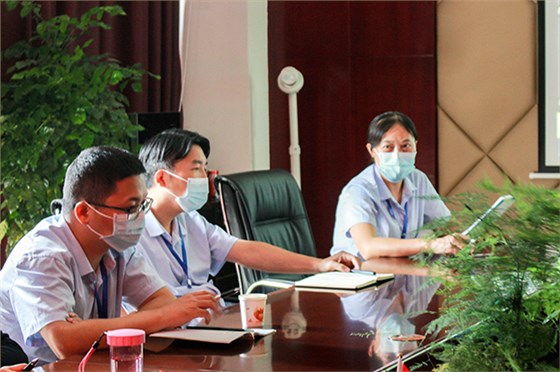 麦克威电动通风天窗二季度会议