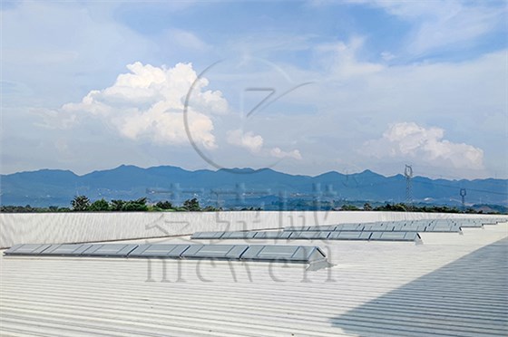 重庆三角型电动采光排烟天窗