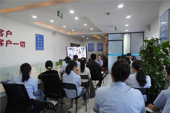 麦克威奋斗主题培训会1