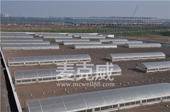 屋顶采光排烟天窗