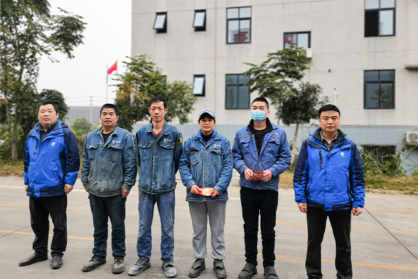 麦克威电动天窗生产之星