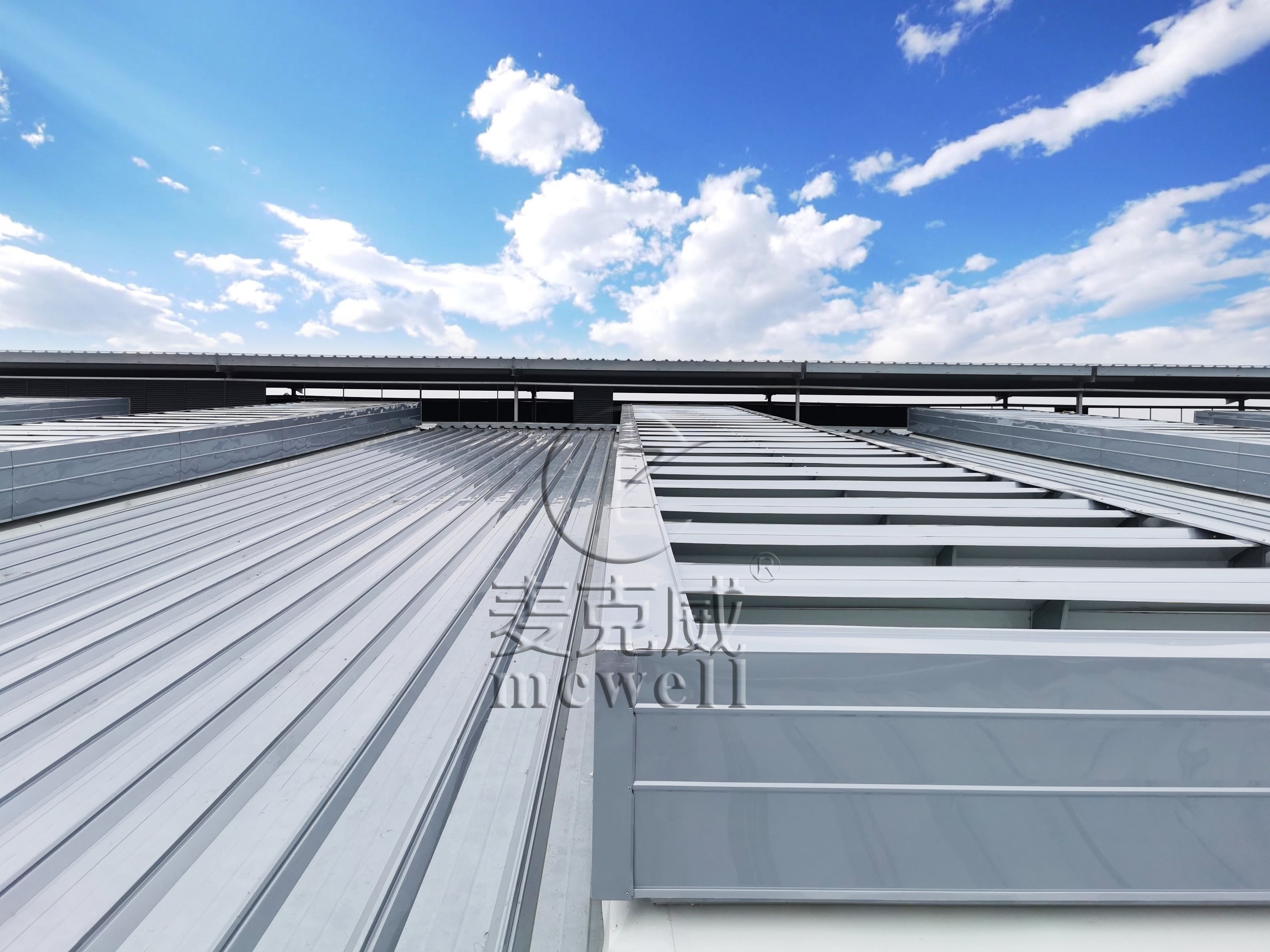贵州铝旺兴仁工业园区6万平米加工标准厂房建设项目—贵州10B型薄型通风天窗