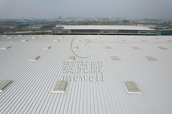维龙（南海）中欧跨境贸易产业园项目-广东一字型电动采光排烟天窗