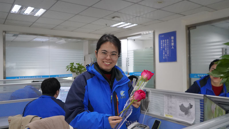 麦克威2025年三八妇女节