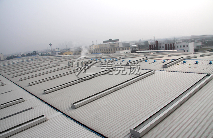 天立液压机机械制造业屋顶通风天窗工程