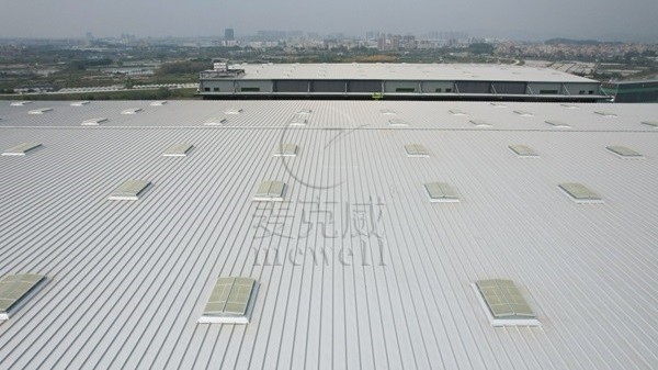 开启角度够不够70°：一字型排烟天窗排烟差在哪
